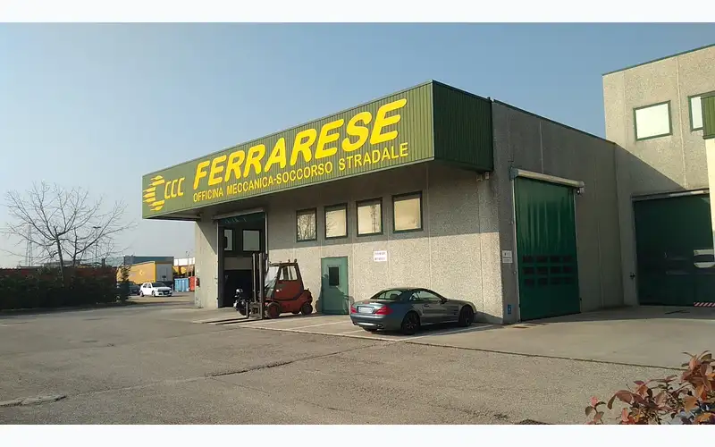Foto dell'officina Officina CCC di Ferrarese Carlo e Chiara S.n.c.