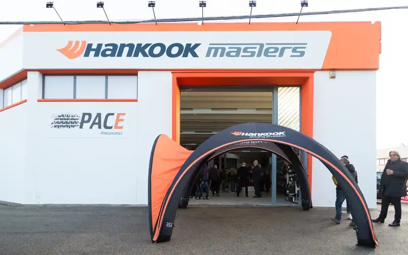 Foto dell'officina Pace Pneumatici Di Pace Mario Natale