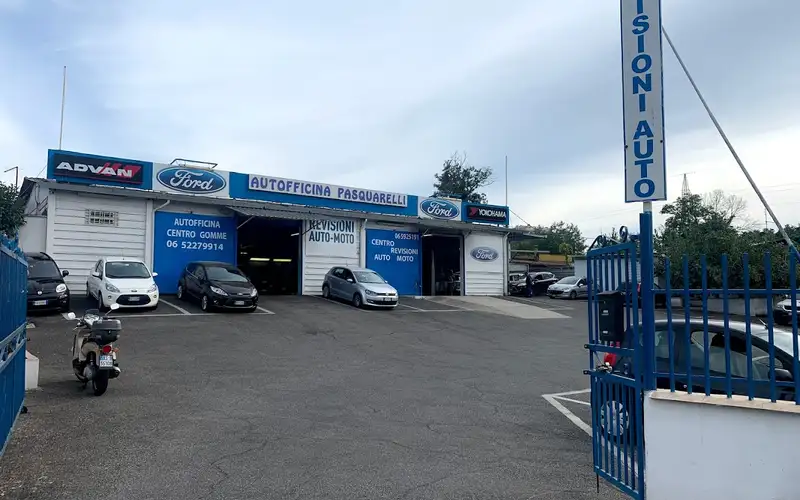 Foto dell'officina Pasquarelli Angelo
