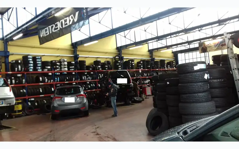 Foto dell'officina Passaglia Fulvio