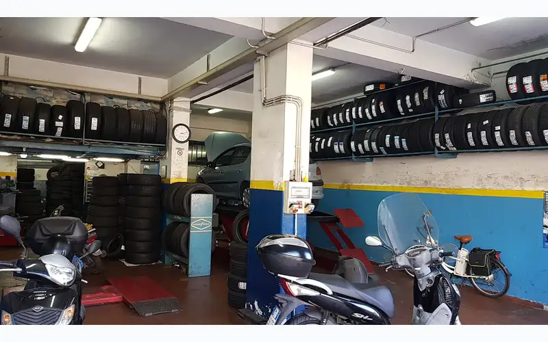 Foto dell'officina Pastetti Giovanni