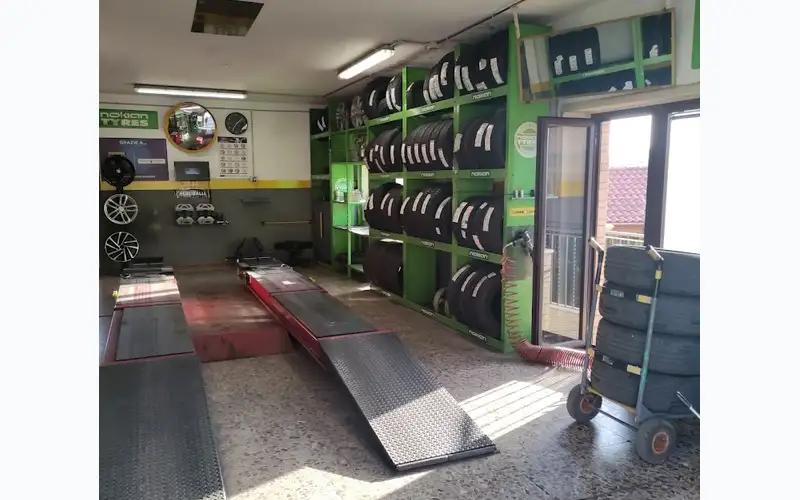 Foto dell'officina Perciballi Centro Gomme Di Perciballi Carlo