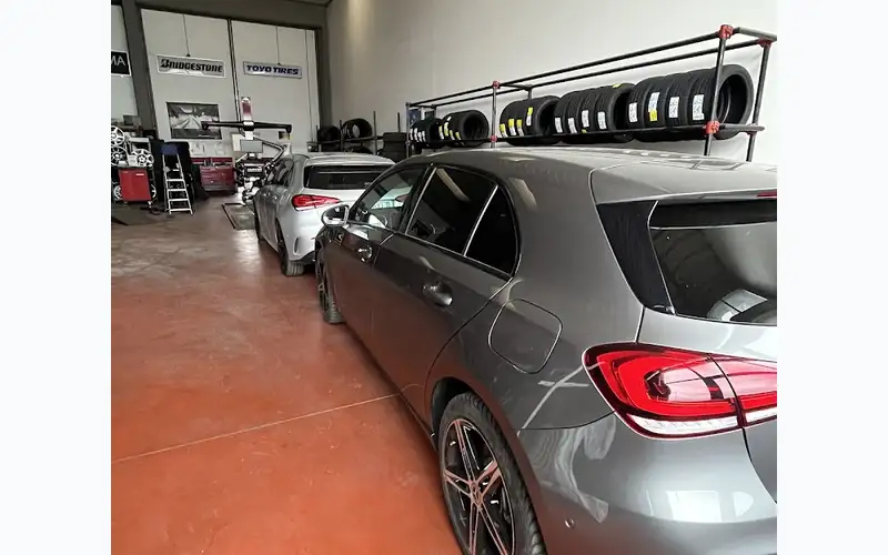 Foto dell'officina Perugia Box S.r.l.