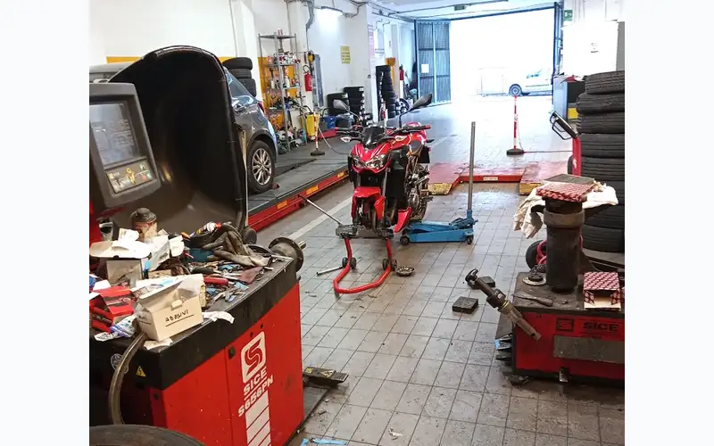 Foto dell'officina Pgomme
