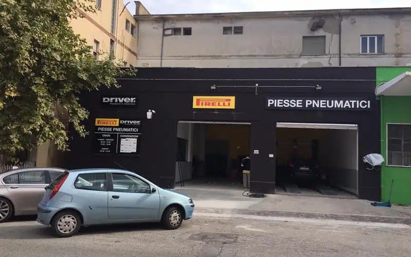 Foto dell'officina Piesse Pneumatici S.r.l. - Alba Adriatica