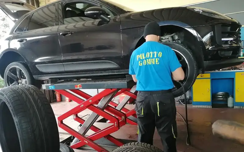 Foto dell'officina Pilotto Gomme Pilotauto S.a.s.