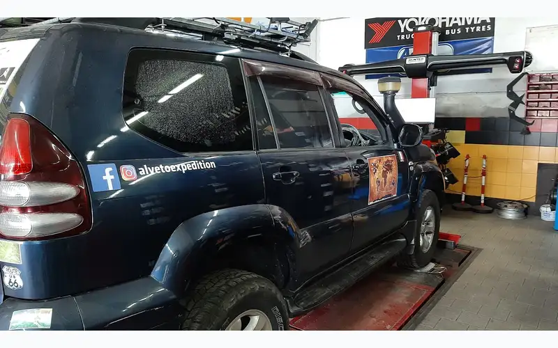 Foto dell'officina Pirelli - Salone Gomme Group s.r.l.