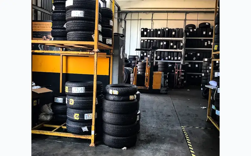 Foto dell'officina Pit Stop Buda - BestDrive