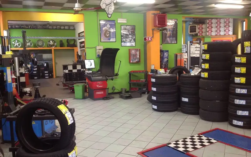 Foto dell'officina Pit Stop S.r.l. - Borgo Virgilio