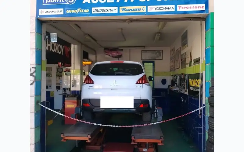 Foto dell'officina Planet Gomme Assetti Sportivi (Santese Alessandro)
