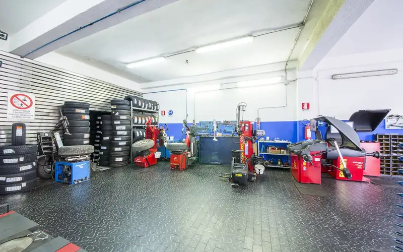 Foto dell'officina Pneumatici Mario & Marco Catte