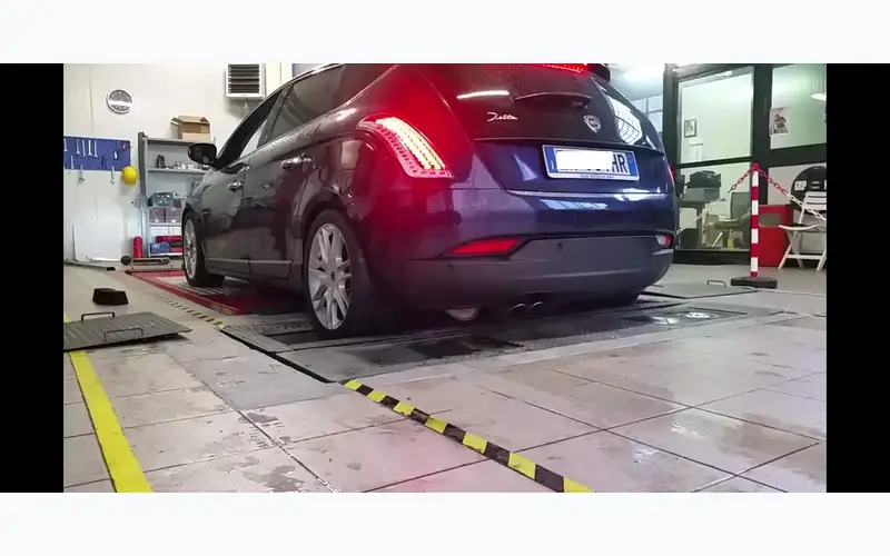 Foto dell'officina Pneumatici Scalese Di Scalese Giuseppe & C. S.n.c.