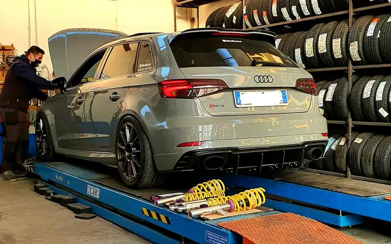 Foto dell'officina Pneus Drift Garage