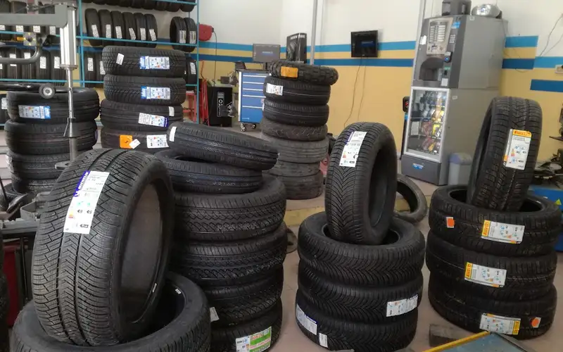 Foto dell'officina Pneus Expert Centro Gomme Avola S.r.l.
