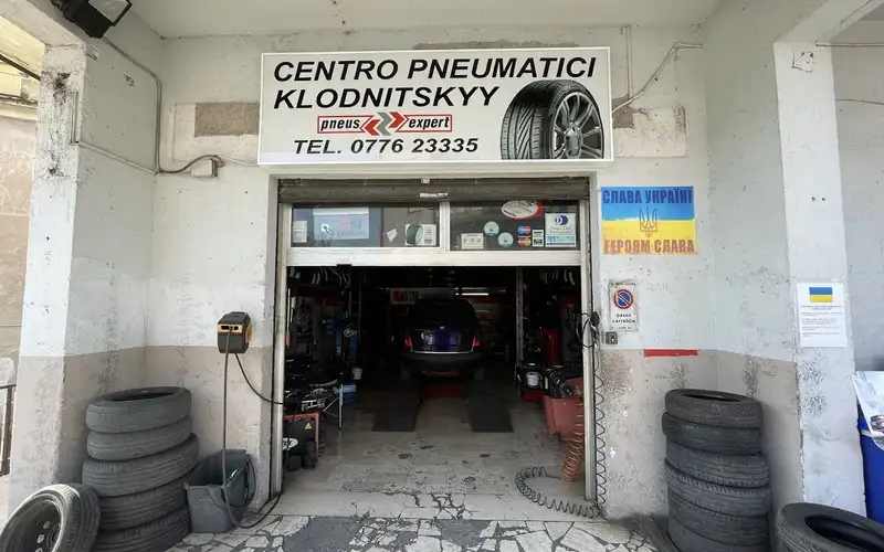 Foto dell'officina Pneus Expert di Klodnitskyy Zinoviy