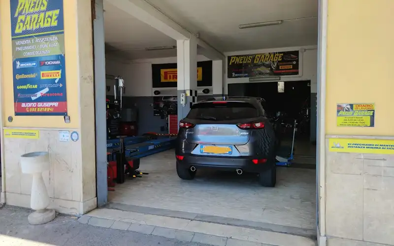 Foto dell'officina Pneus Garage