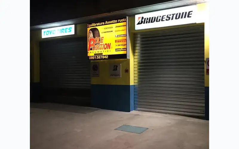 Foto dell'officina Pole Position Pneumatici