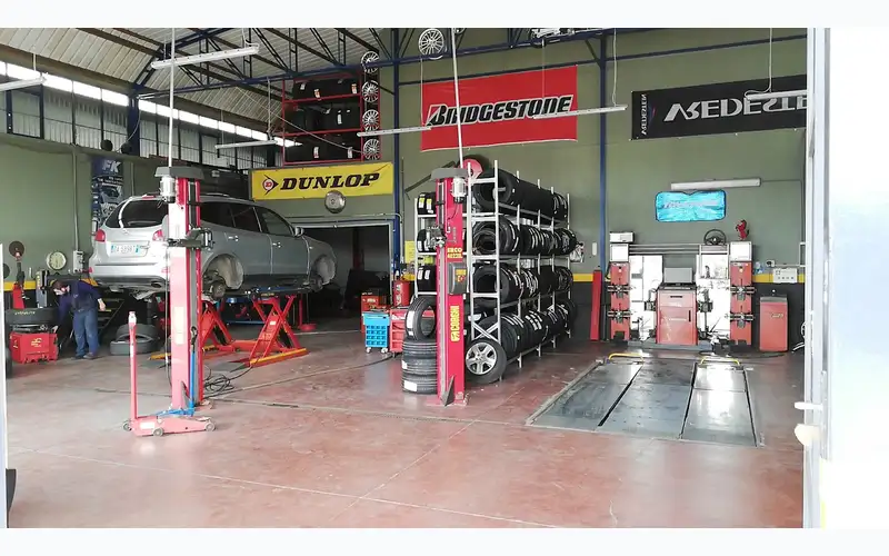 Foto dell'officina PS Gomme di Piluso Simone