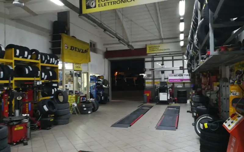 Foto dell'officina Punto Gomme - Spoleto