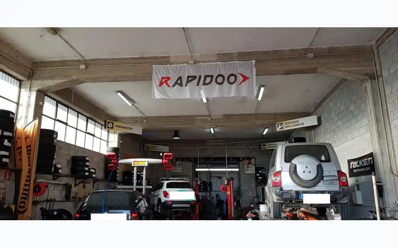 Foto dell'officina Punto Gomme Carnevale S.a.s.