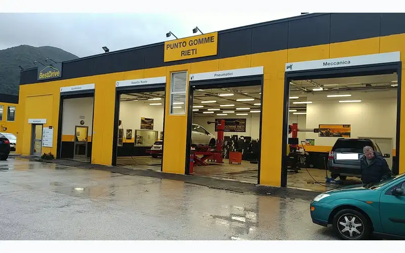 Foto dell'officina Puntogomme Rieti - BestDrive