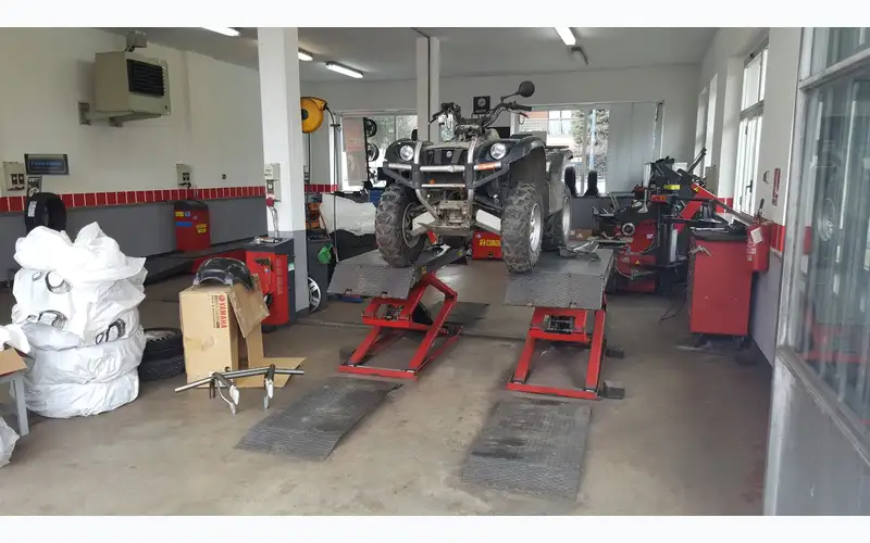 Foto dell'officina Racing Gomme