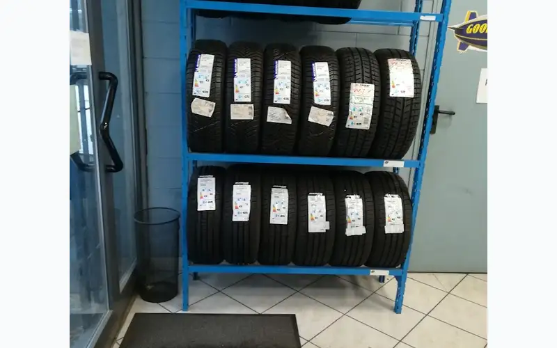 Foto dell'officina Richelli Gomme S.a.s.