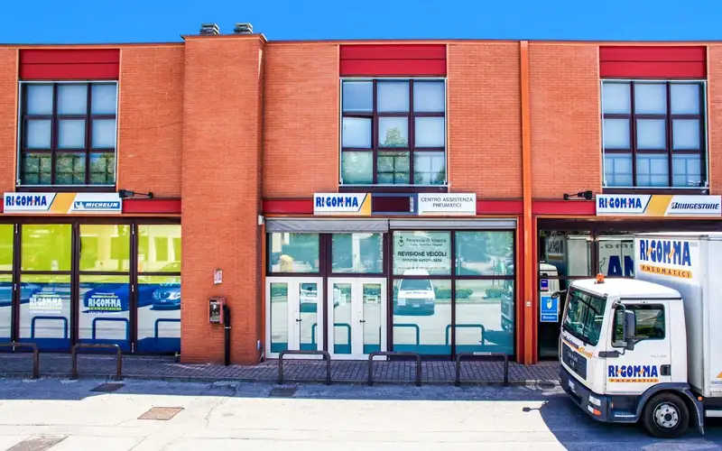Foto dell'officina Rigomma S.r.l. - Noale
