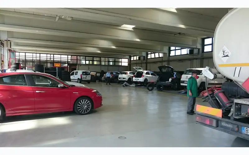 Foto dell'officina Rigomma Torino