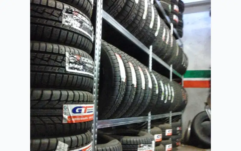 Foto dell'officina Rigoni Gomme