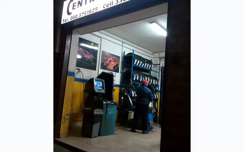 Foto dell'officina Rilievo Giuseppe