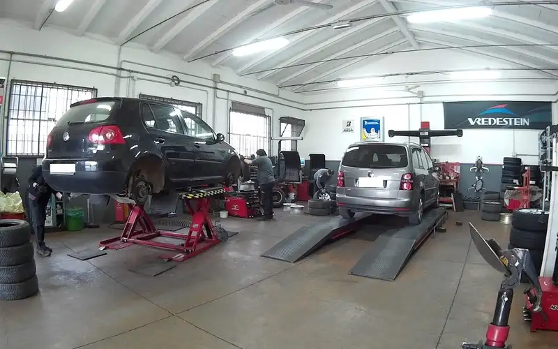 Foto dell'officina Roberto Gomme