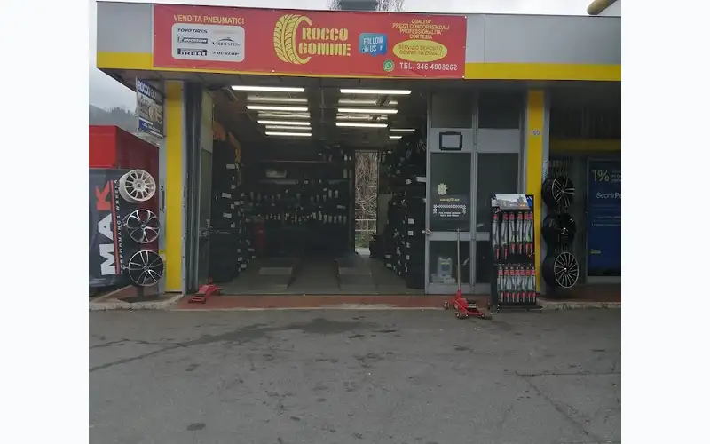 Foto dell'officina Rocco Gomme - Centro Super Service