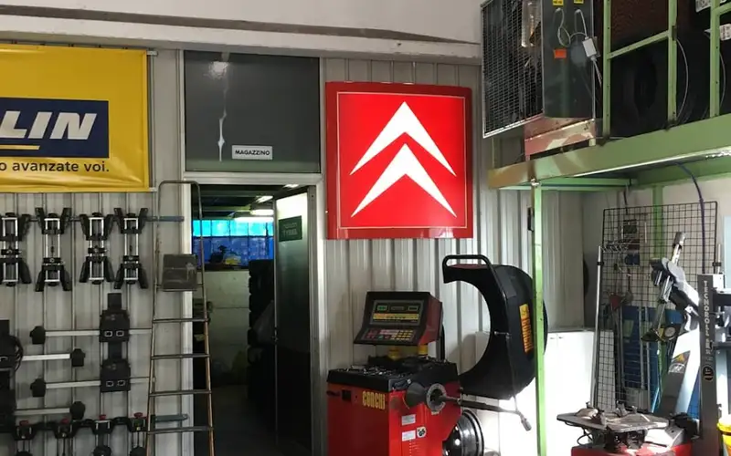 Foto dell'officina Rotolando