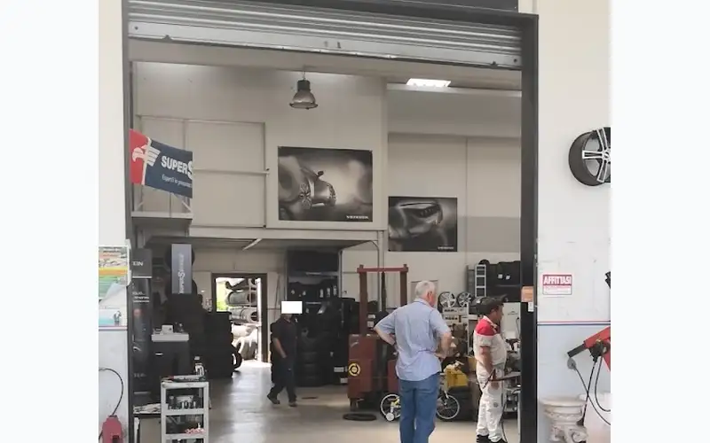 Foto dell'officina Santilli Pneumatici Di Santilli Vincenzo