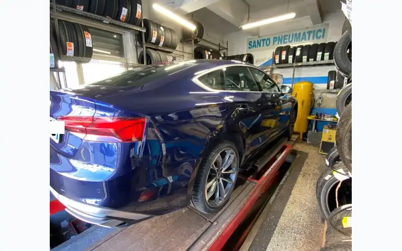 Foto dell'officina Santo Pneumatici