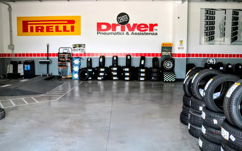 Foto dell'officina Servizi Gomme S.r.l. - Driver Center Pirelli Scurcola Marsicana