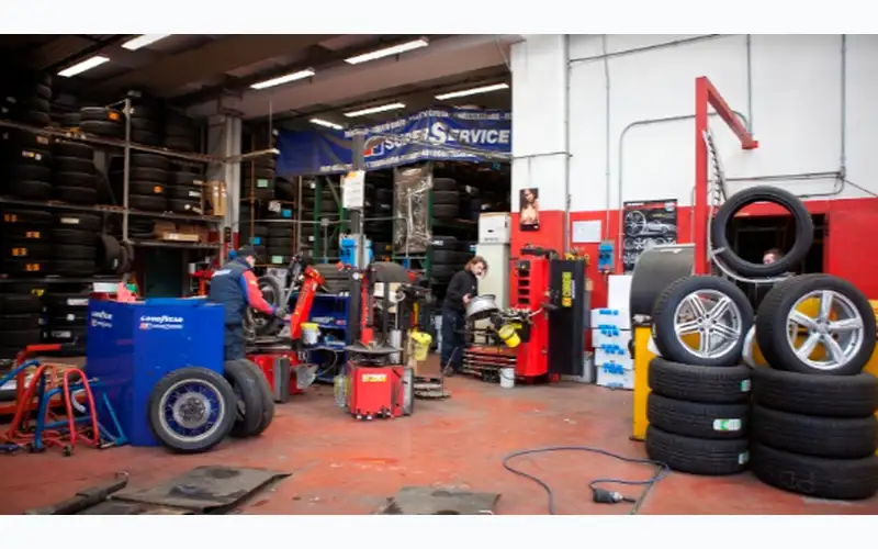 Foto dell'officina Setti Tires S.r.l.
