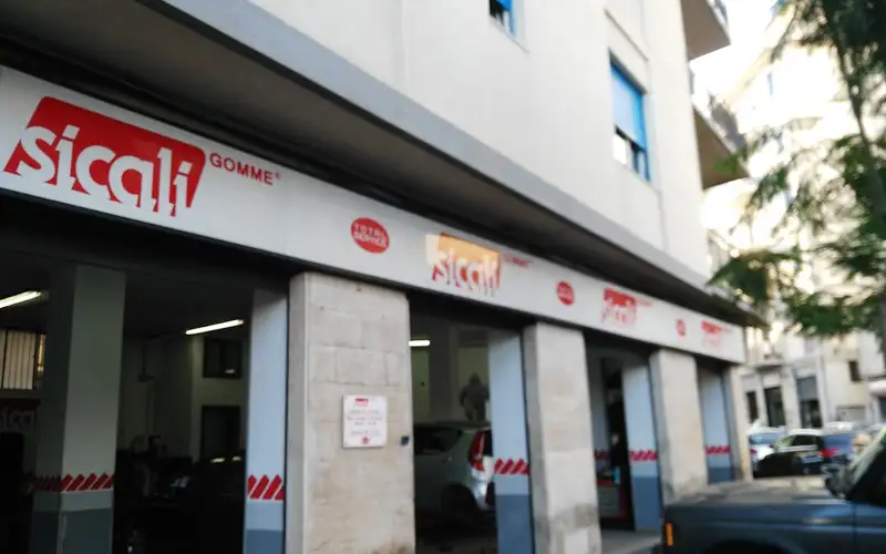 Foto dell'officina Sicali Gomme - Catania