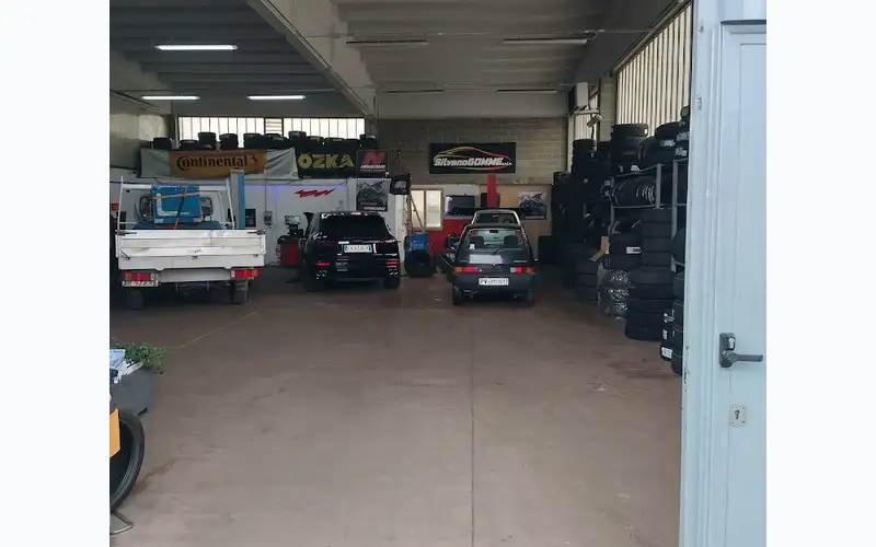 Foto dell'officina Silvano Gomme S.r.l.s