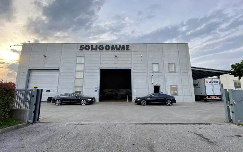 Foto dell'officina Soligomme S.a.s. di Naibo Gianni & C.