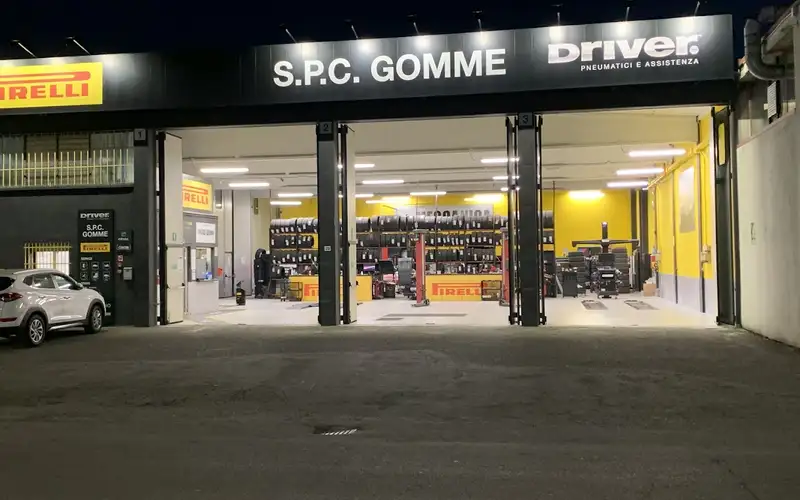Foto dell'officina S.p.C. Gomme