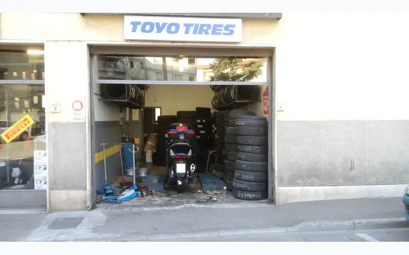 Foto dell'officina Supergomme Di Fani Marino & C. S.n.c.