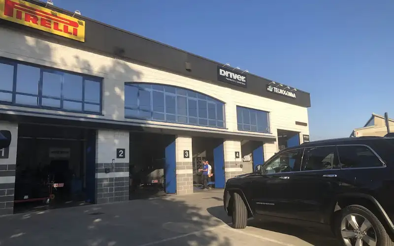 Foto dell'officina Tecnogomma
