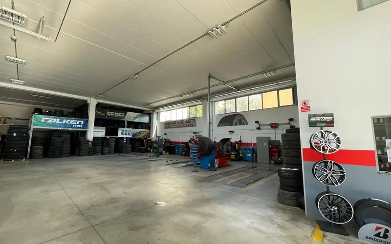 Foto dell'officina Tecnogomme First Stop