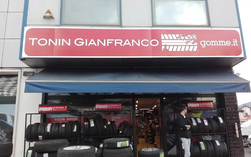 Foto dell'officina Tonin Gianfranco S.r.l.