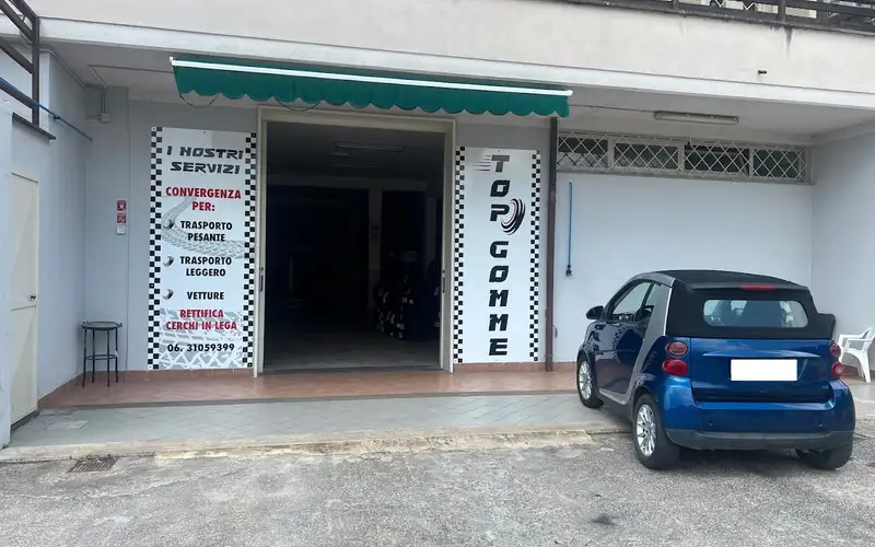 Foto dell'officina Top Gomme Velletri
