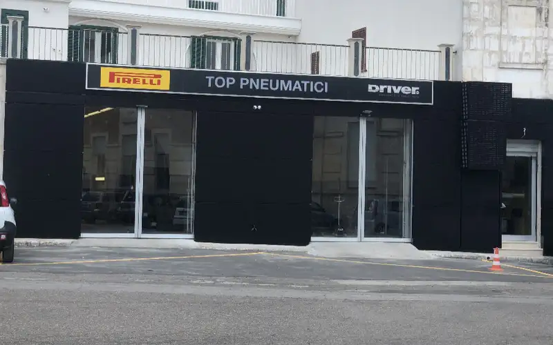 Foto dell'officina Top Pneumatici S.r.l.