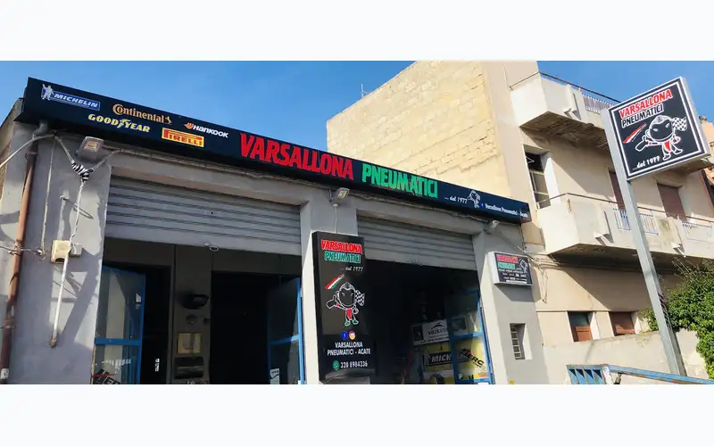 Foto dell'officina Varsallona Pneumatici