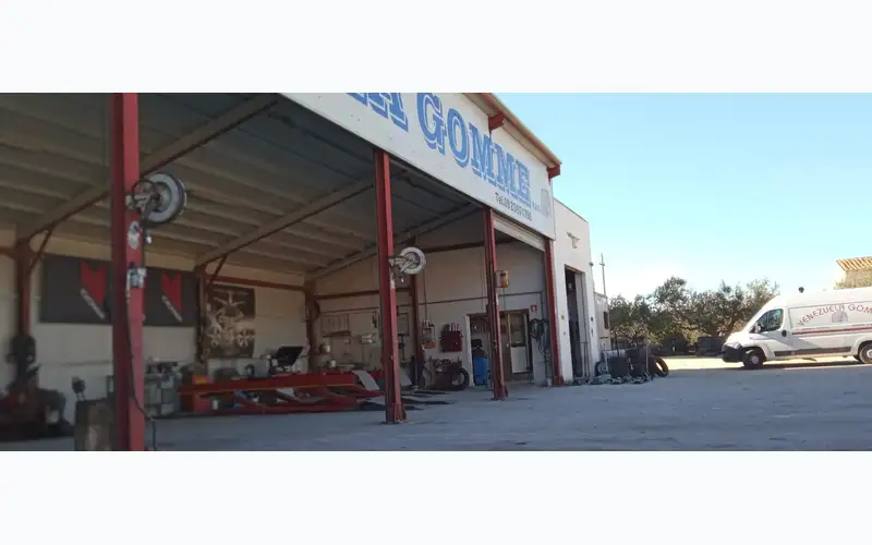 Foto dell'officina Venezuela Gomme S.a.s.